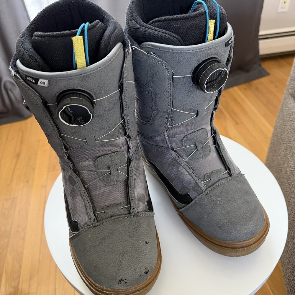 Vans OG Aura Snowboard Boots – Size 8